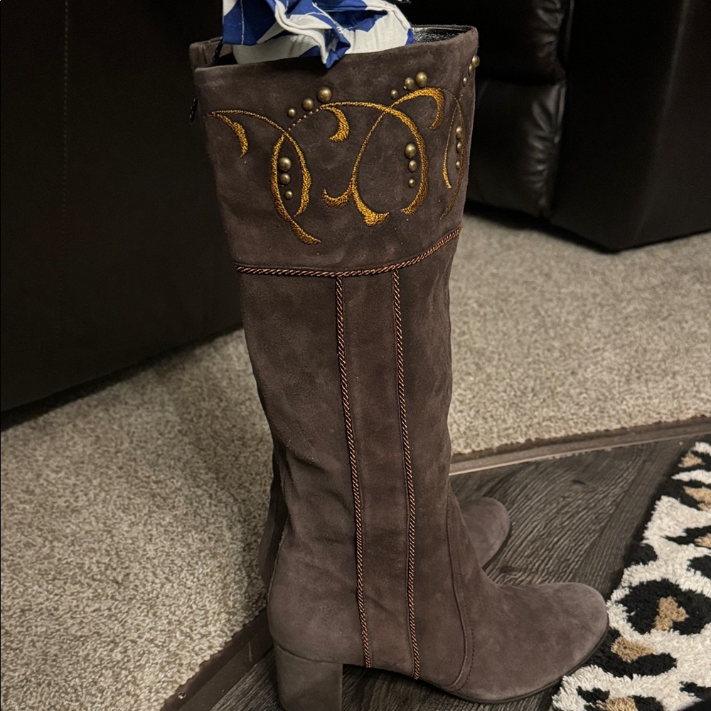 Brown Knee-High Embroidered Boots QIGE 38